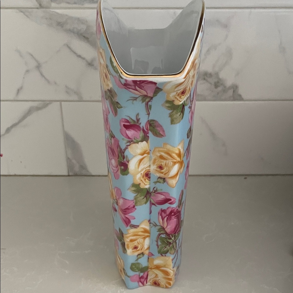 Floral Vase by Baum Brothers - Picture 2 of 4